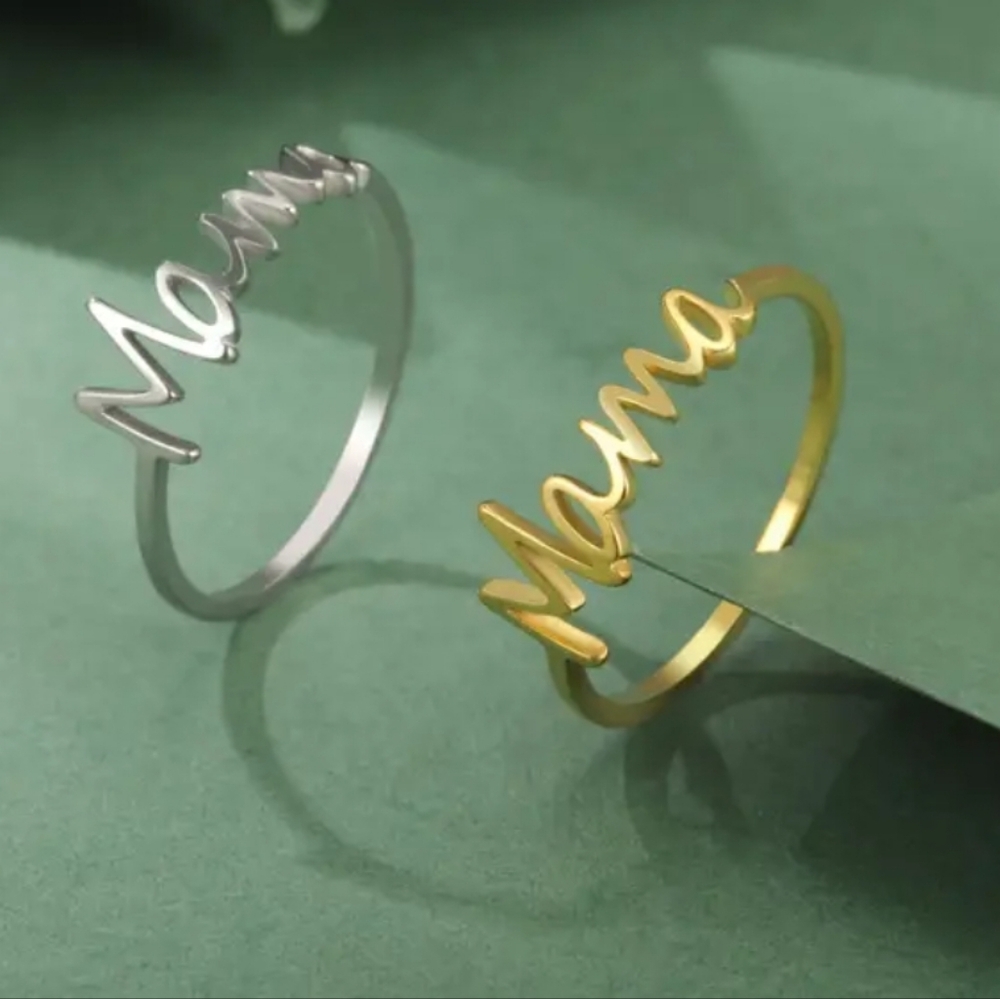 🆕️ 'Mama' Rings Size 7 Gold or Silver